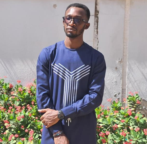 Praise Dare — Senior Software Engineer